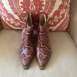 NWT Vince Camuto Boots
